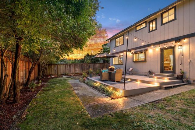105 Quarry Lane, Santa Cruz, CA 95060