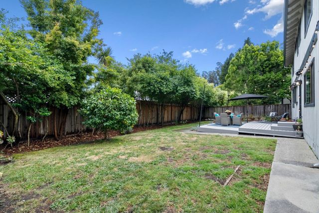 105 Quarry Lane, Santa Cruz, CA 95060