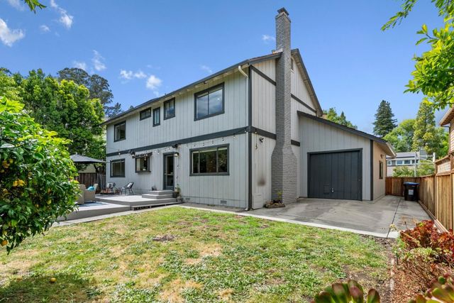 105 Quarry Lane, Santa Cruz, CA 95060