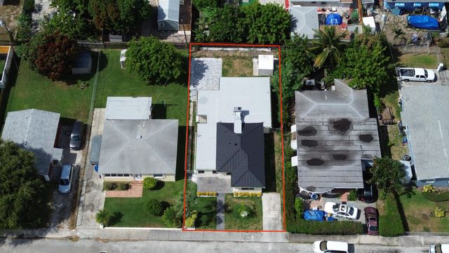 120 W 22ND Street, Riviera Beach, FL 33404