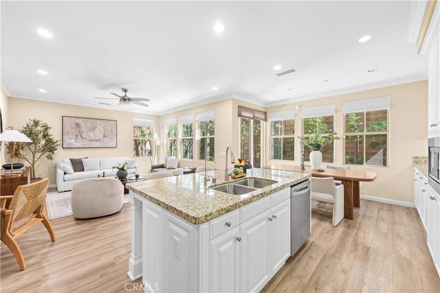 30 Larkfield, Irvine, CA 92620