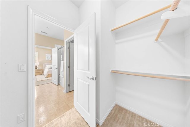 30 Larkfield, Irvine, CA 92620