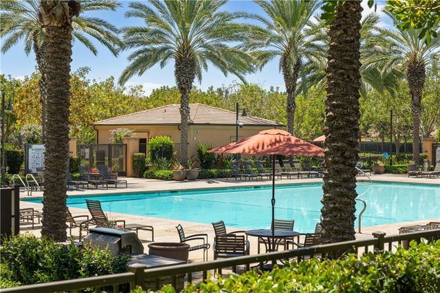 30 Larkfield, Irvine, CA 92620