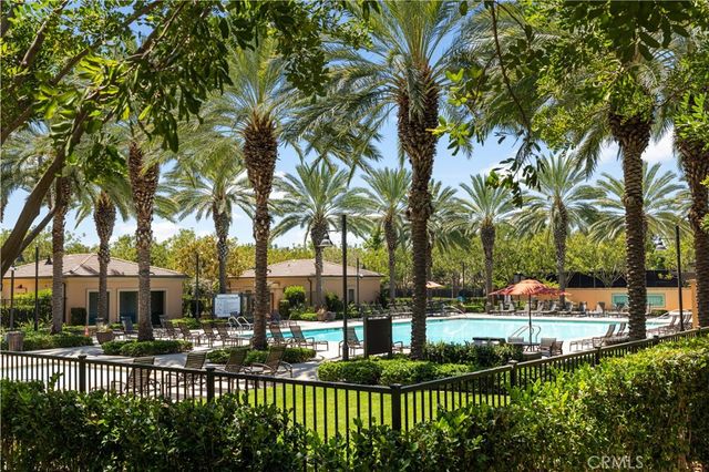 30 Larkfield, Irvine, CA 92620