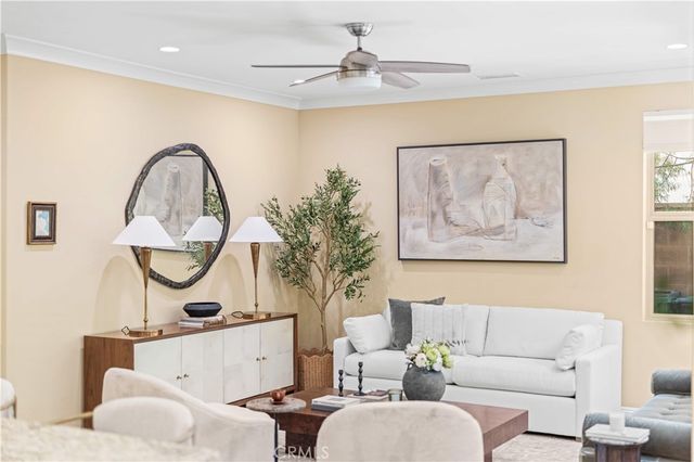 30 Larkfield, Irvine, CA 92620