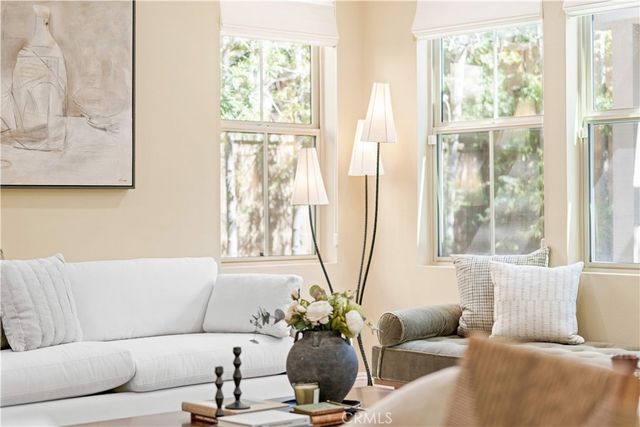 30 Larkfield, Irvine, CA 92620