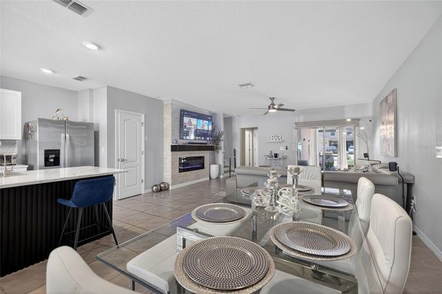 1832 KATZ CROSSING DRIVE, Kissimmee, FL 34744