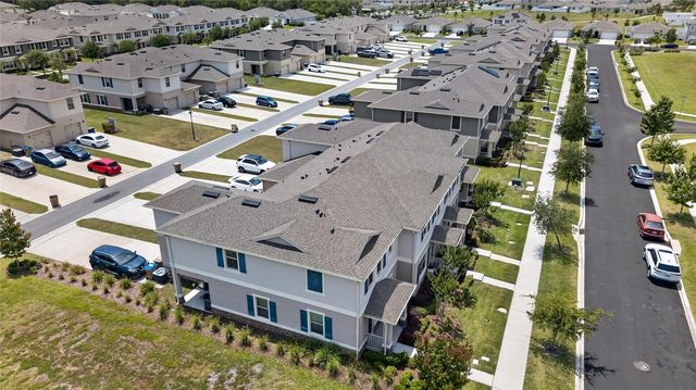 1832 KATZ CROSSING DRIVE, Kissimmee, FL 34744