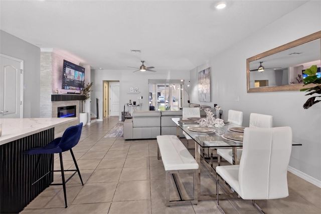 1832 KATZ CROSSING DRIVE, Kissimmee, FL 34744