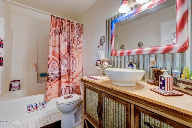 3590 E Peacepipe Place, Lake Montezuma, AZ 86335