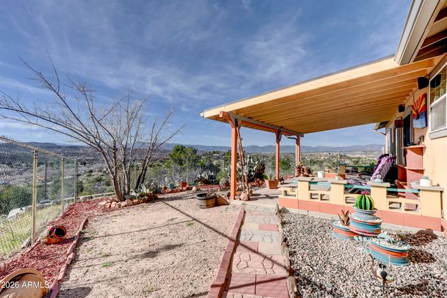 3590 E Peacepipe Place, Lake Montezuma, AZ 86335