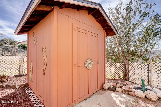 3590 E Peacepipe Place, Lake Montezuma, AZ 86335