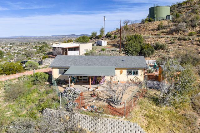 3590 E Peacepipe Place, Lake Montezuma, AZ 86335