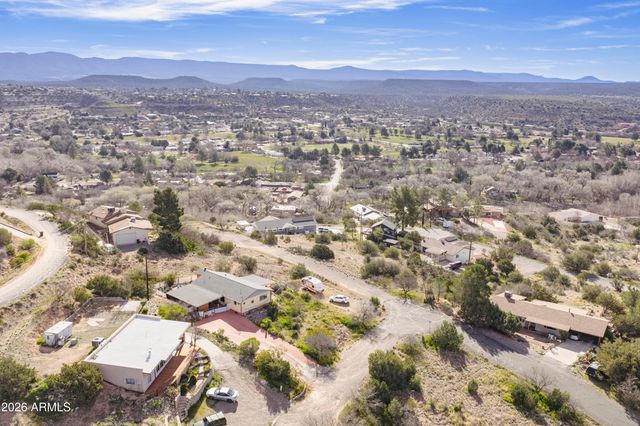 3590 E Peacepipe Place, Lake Montezuma, AZ 86335