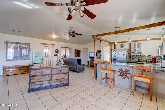 3590 E Peacepipe Place, Lake Montezuma, AZ 86335