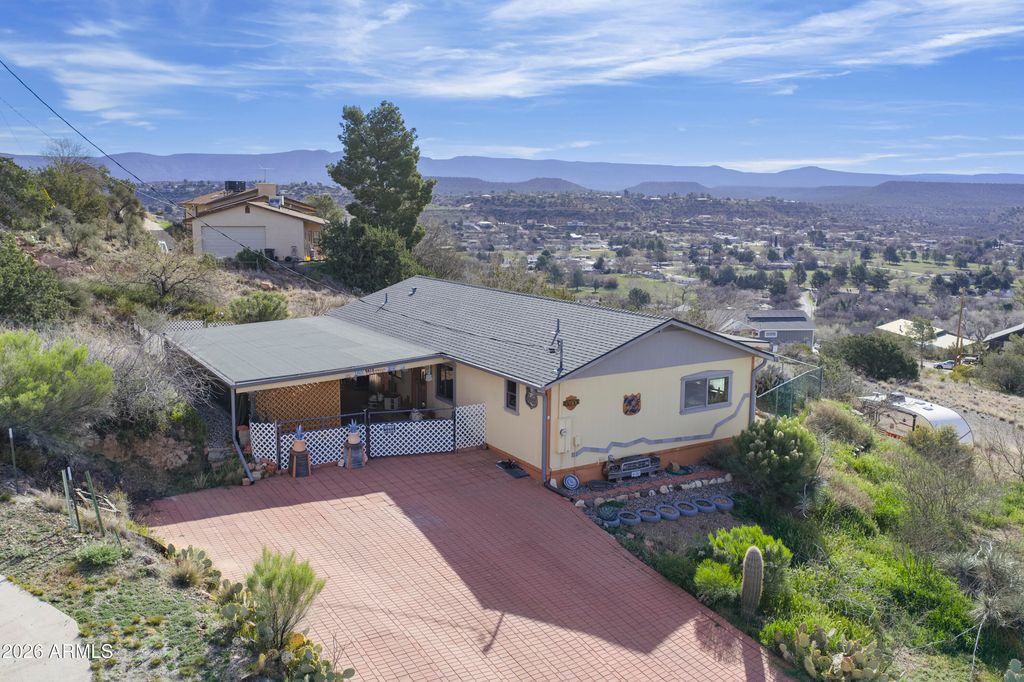 3590 E Peacepipe Place, Lake Montezuma, AZ 86335