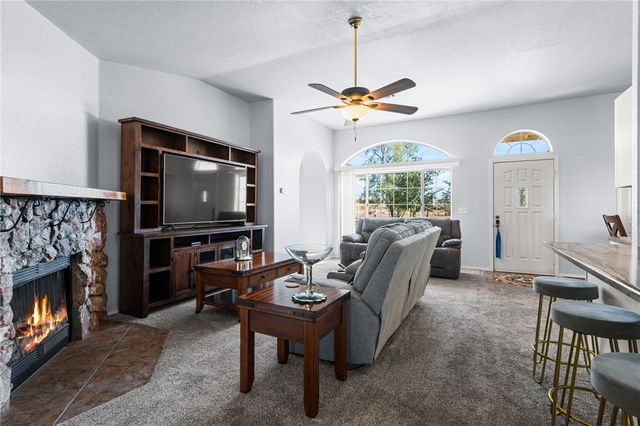 7695 E Chaparral Drive, Kingman, AZ 86401