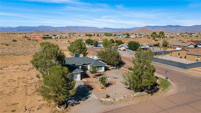 7695 E Chaparral Drive, Kingman, AZ 86401