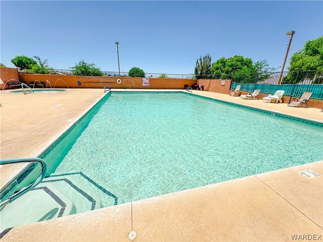 7695 E Chaparral Drive, Kingman, AZ 86401