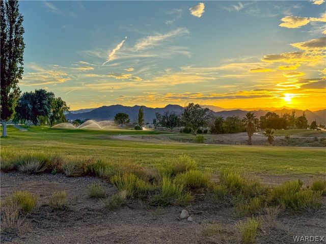 7695 E Chaparral Drive, Kingman, AZ 86401