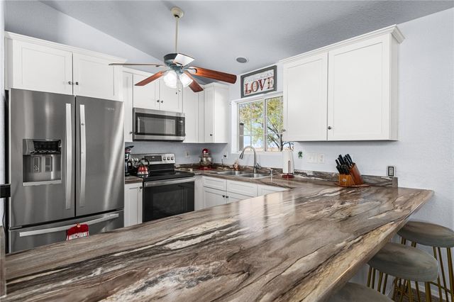 7695 E Chaparral Drive, Kingman, AZ 86401