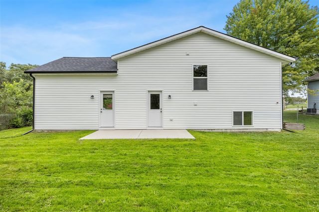 805 N Walnut Street, Greenville, MI 48838