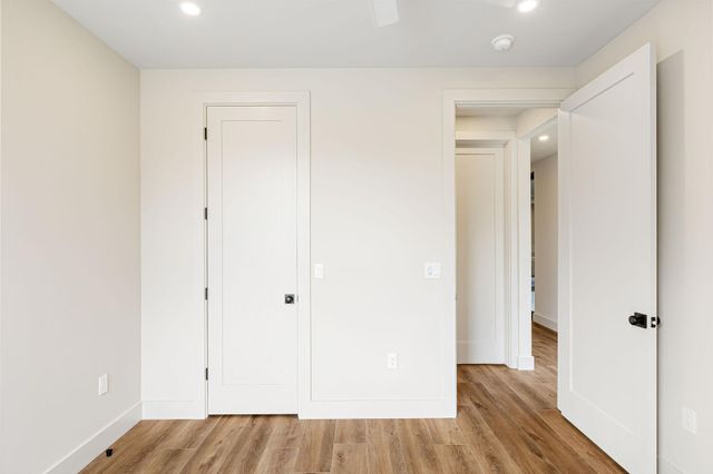 4414 Banister LN 1, Austin, TX 78745