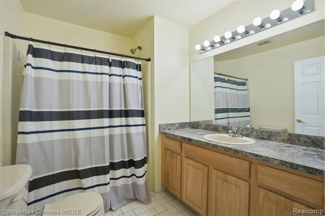 30674 Ardmore Court, Novi, MI 48377