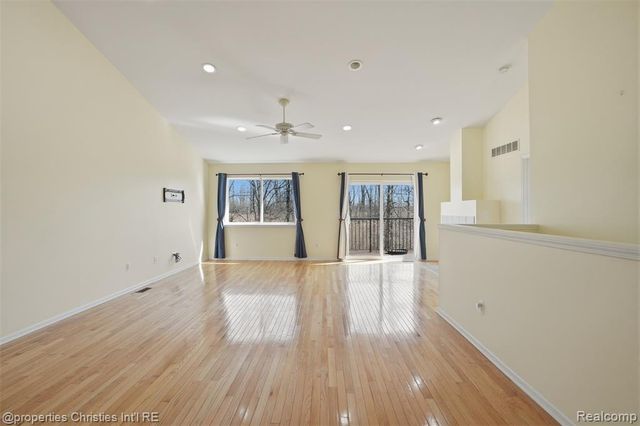 30674 Ardmore Court, Novi, MI 48377