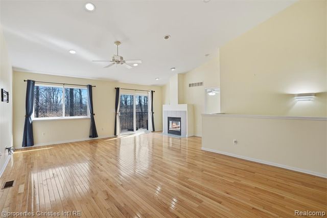 30674 Ardmore Court, Novi, MI 48377