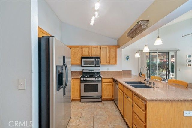 13509 Country Glen Court, Yucaipa, CA 92399