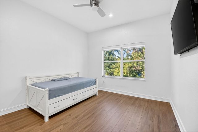 5856 Erik Way, Greenacres, FL 33463