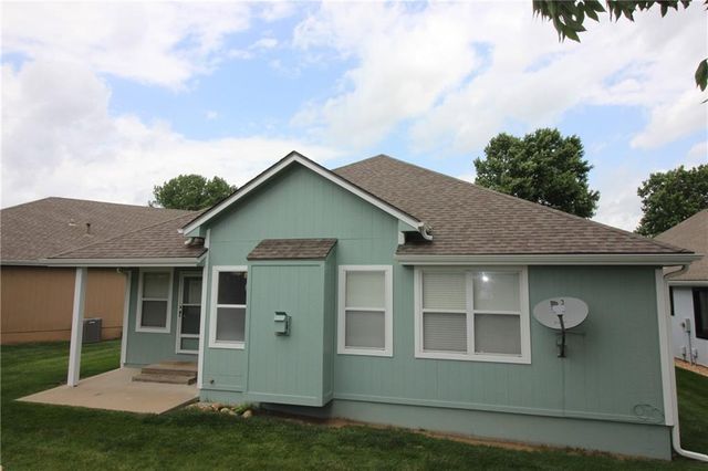17009 E 46th Street Court S, Independence, MO 64055