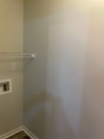 2492 Rafiki Dr, Clarksville, TN 37042