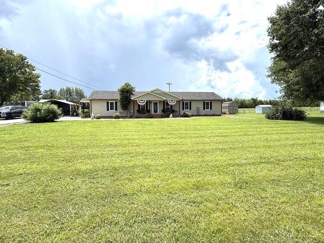 1305 Horseshoe Dr, Lewisburg, TN 37091