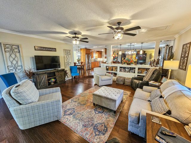 1305 Horseshoe Dr, Lewisburg, TN 37091