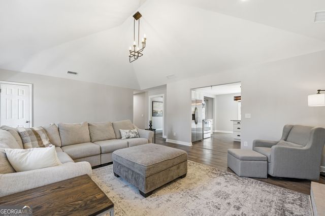 648 Dogwood Drive, Lawrenceville, GA 30046