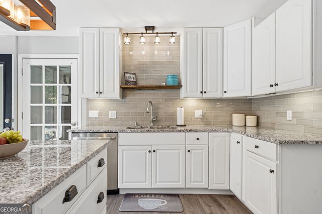 648 Dogwood Drive, Lawrenceville, GA 30046