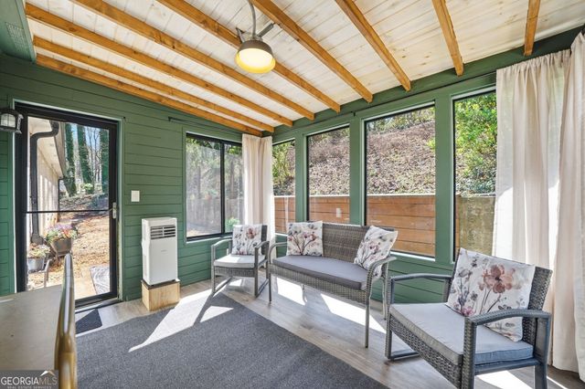 648 Dogwood Drive, Lawrenceville, GA 30046