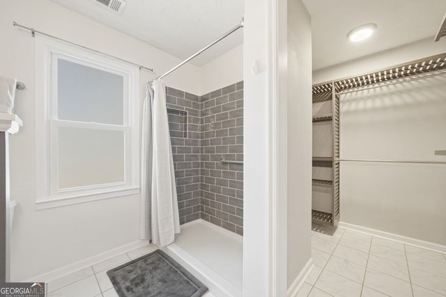 648 Dogwood Drive, Lawrenceville, GA 30046