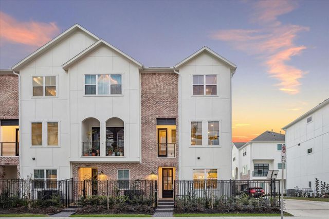 3083 Hicks Street, Houston, TX 77007