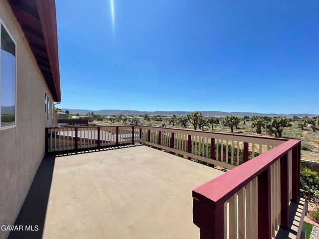 43521 Blossom Drive, Lancaster, CA 93536