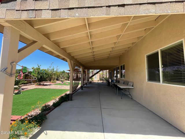 43521 Blossom Drive, Lancaster, CA 93536