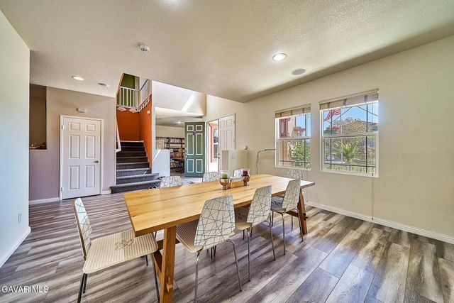 43521 Blossom Drive, Lancaster, CA 93536