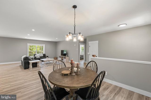 831 AVANTI DR., Bunker Hill, WV 25413