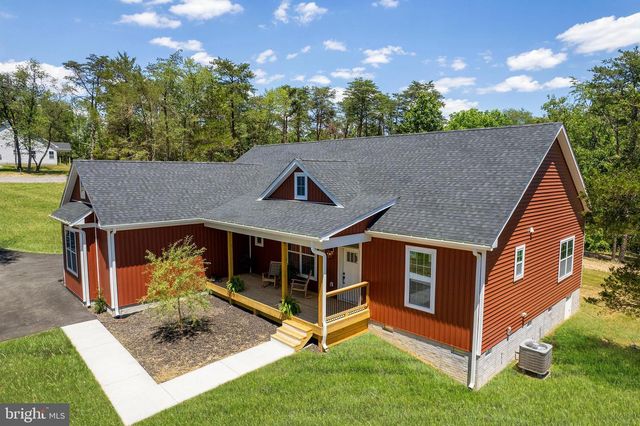 831 AVANTI DR., Bunker Hill, WV 25413