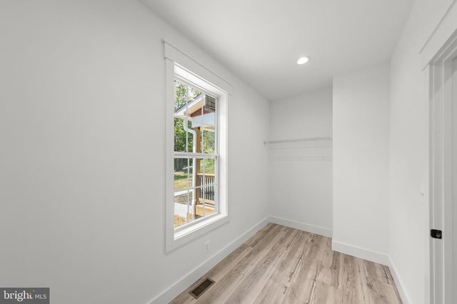 831 AVANTI DR., Bunker Hill, WV 25413