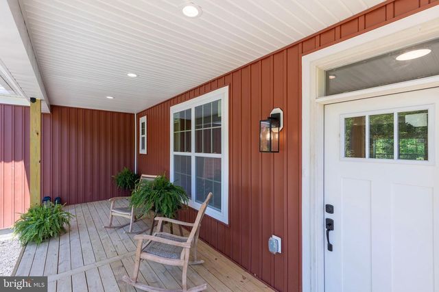 831 AVANTI DR., Bunker Hill, WV 25413