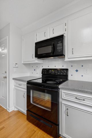 200 Loch Lomond Street, Summerville, SC 29483
