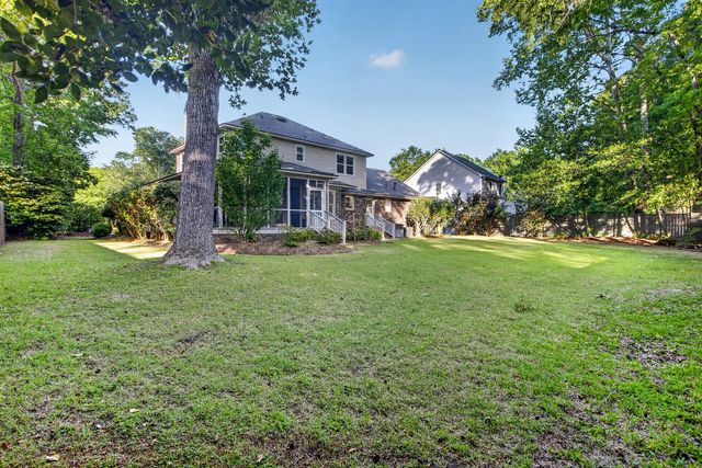 200 Loch Lomond Street, Summerville, SC 29483